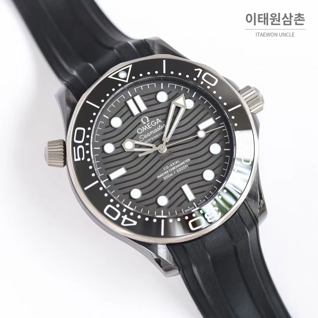 오메가 씨마스터 오토매틱 43.50mm 블랙 다이얼