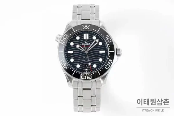 오메가 씨마스터 다이버 300M 블랙 세라믹 웨이브 다이얼 오토매틱 42mm 스틸 브레이슬릿 블랙 베젤