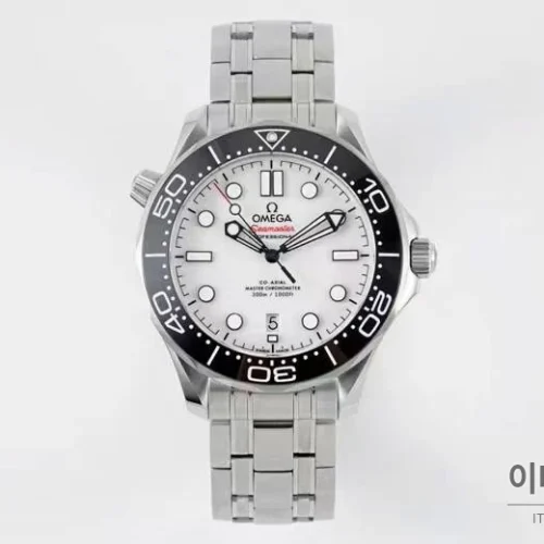 오메가 씨마스터 다이버 300M 블랙 세라믹 웨이브 다이얼 오토매틱 42mm (3) 오메가 씨마스터 다이버 300M 블랙 세라믹 웨이브 다이얼 오토매틱 42mm 스틸 브레이슬릿 블랙 베젤 (2)