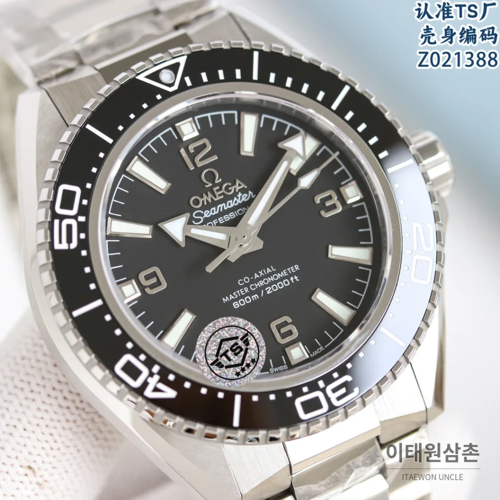 오메가 씨마스터 플래닛오션 4세대 세라믹베젤 오토매틱 42mm