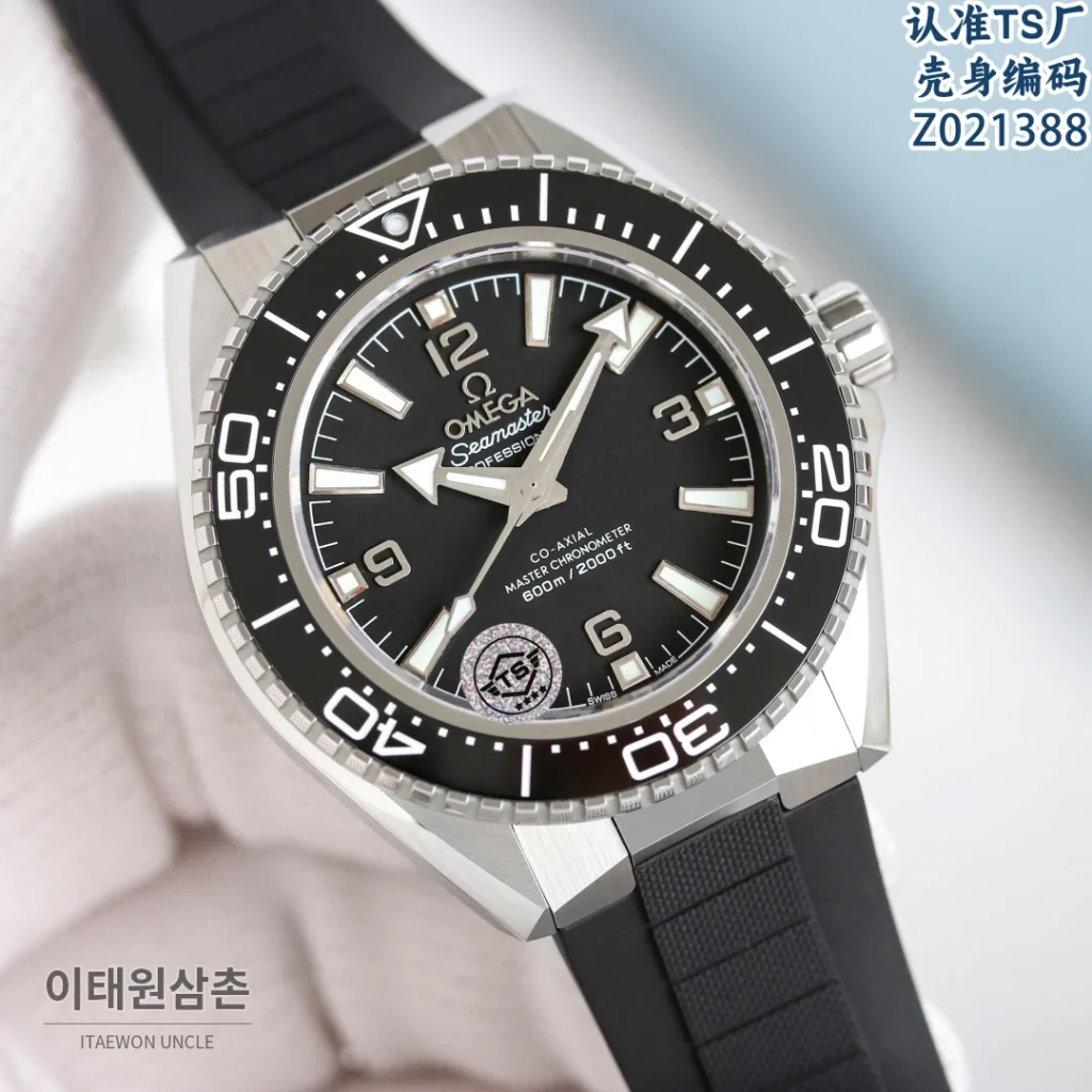 오메가 씨마스터 플래닛오션 4세대 세라믹베젤 오토매틱 42mm