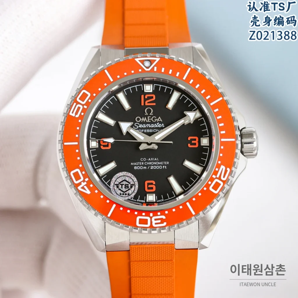 오메가 씨마스터 플래닛오션 4세대 세라믹베젤 오토매틱 42mm (3)