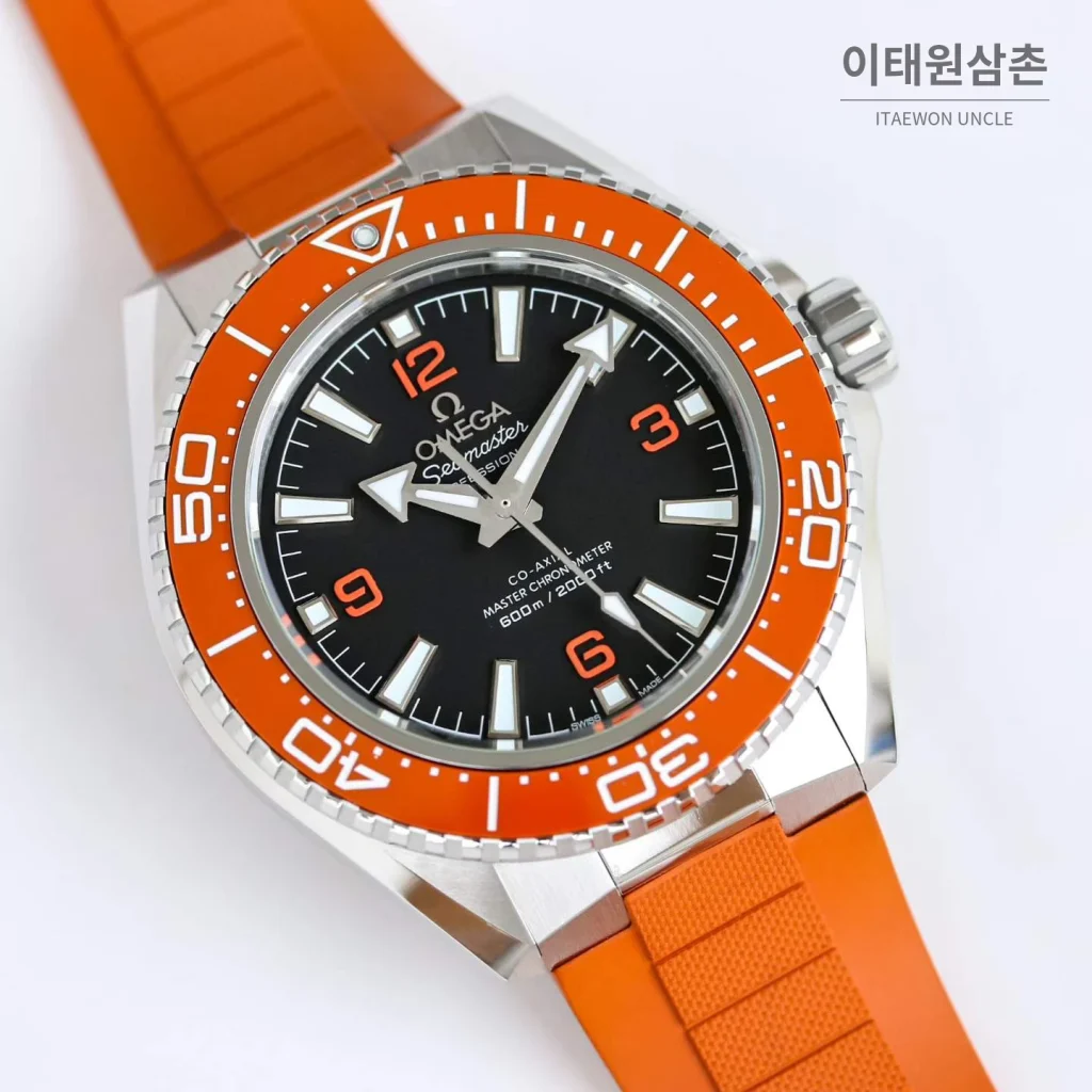 오메가 씨마스터 플래닛오션 600M 세라믹베젤 오렌지 러버스트랩 다이버워치 42mm