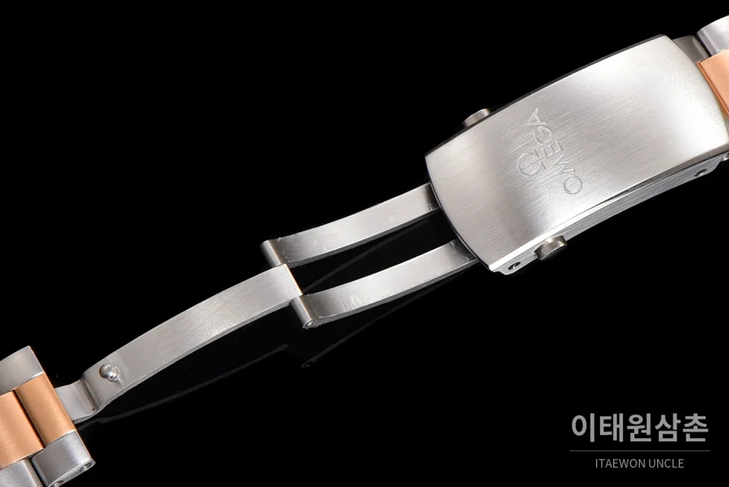 오메가 씨마스터 플래닛오션 600M 옐로우골드 블루베젤 크로노그래프