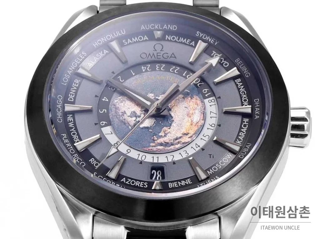 오메가 씨마스터 월드타이머 스틸 블루다이얼 월드타임 오토매틱 43mm