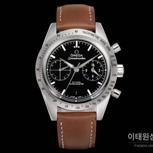 오메가 스피드마스터 '57 레더 블랙다이얼 크로노그래프 오토매틱 41.5mm