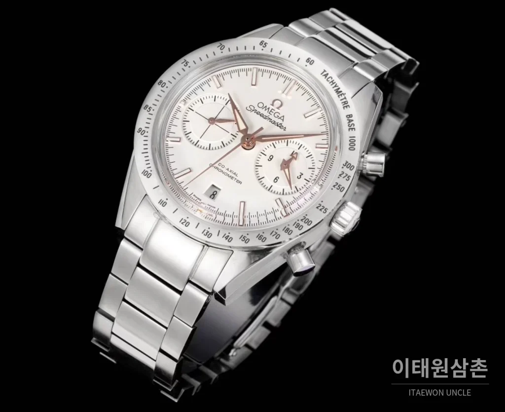 오메가 스피드마스터 '57 스틸 화이트다이얼 크로노그래프 오토매틱 41.5mm