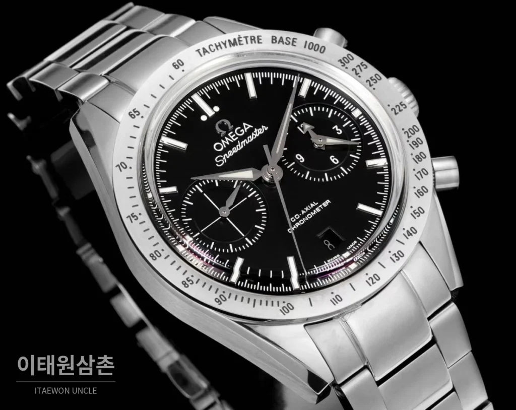 오메가 스피드마스터 57 스틸 블랙다이얼 크로노그래프 오토매틱 41.5mm 블랙 / 실버 스틸 브레이슬릿 (2)