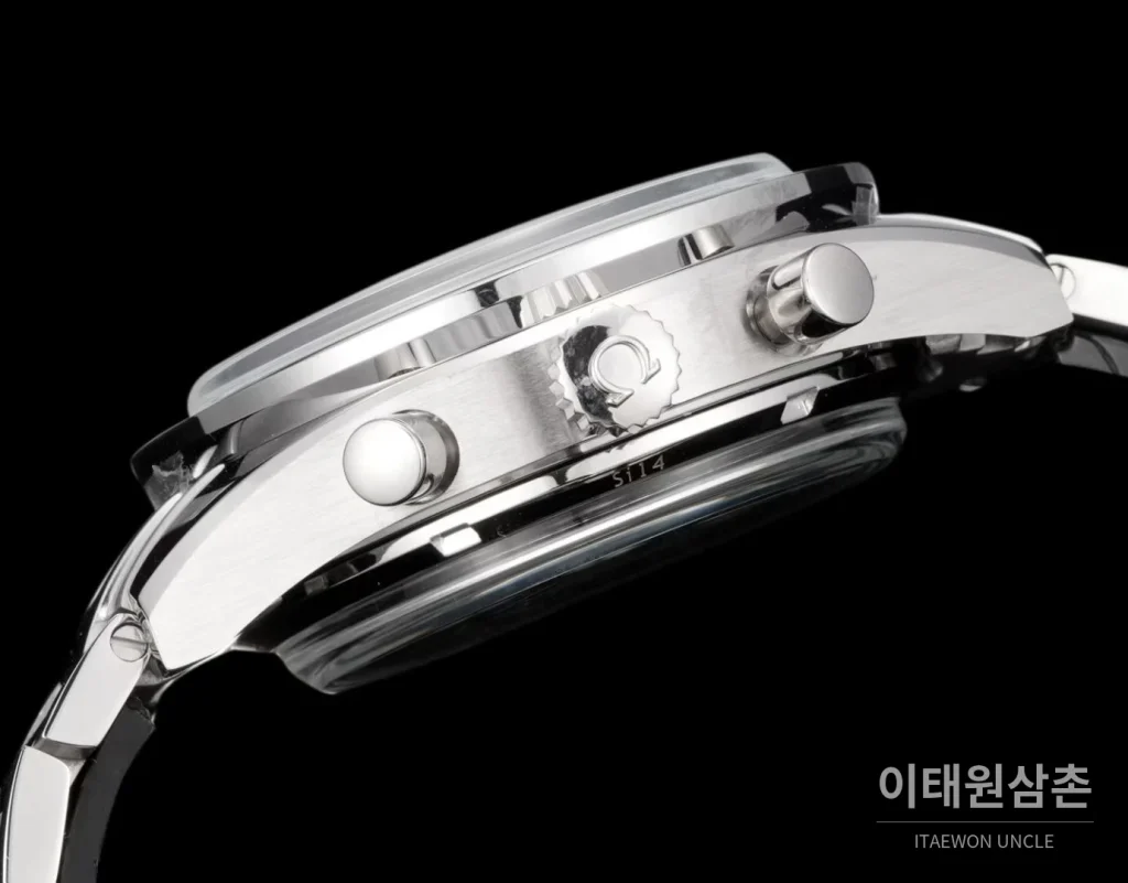 오메가 스피드마스터 57 스틸 블랙다이얼 크로노그래프 오토매틱 41.5mm 블랙 / 실버 스틸 브레이슬릿 (2)
