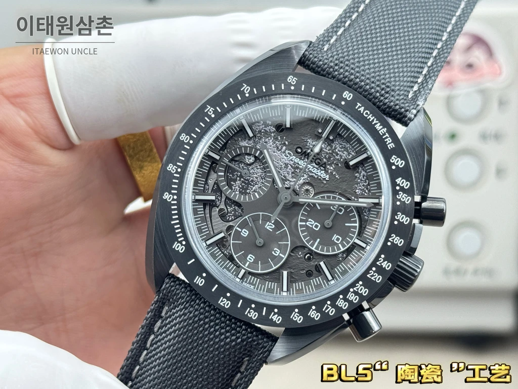 오메가 스피드마스터 아폴로8 블랙세라믹 스켈레톤 크로노그래프 44.25mm
