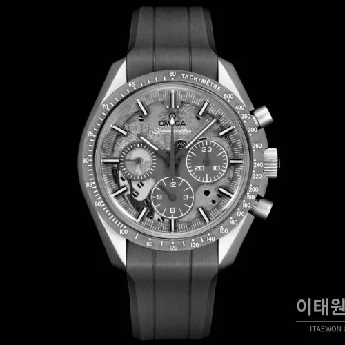 오메가 스피드마스터 다크사이드 문페이즈 세라믹 스켈레톤 오토매틱 44.25mm 그레이