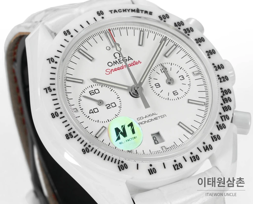 오메가 스피드마스터 문워치 세라믹 크로노그래프 화이트 오토매틱 44.25mm