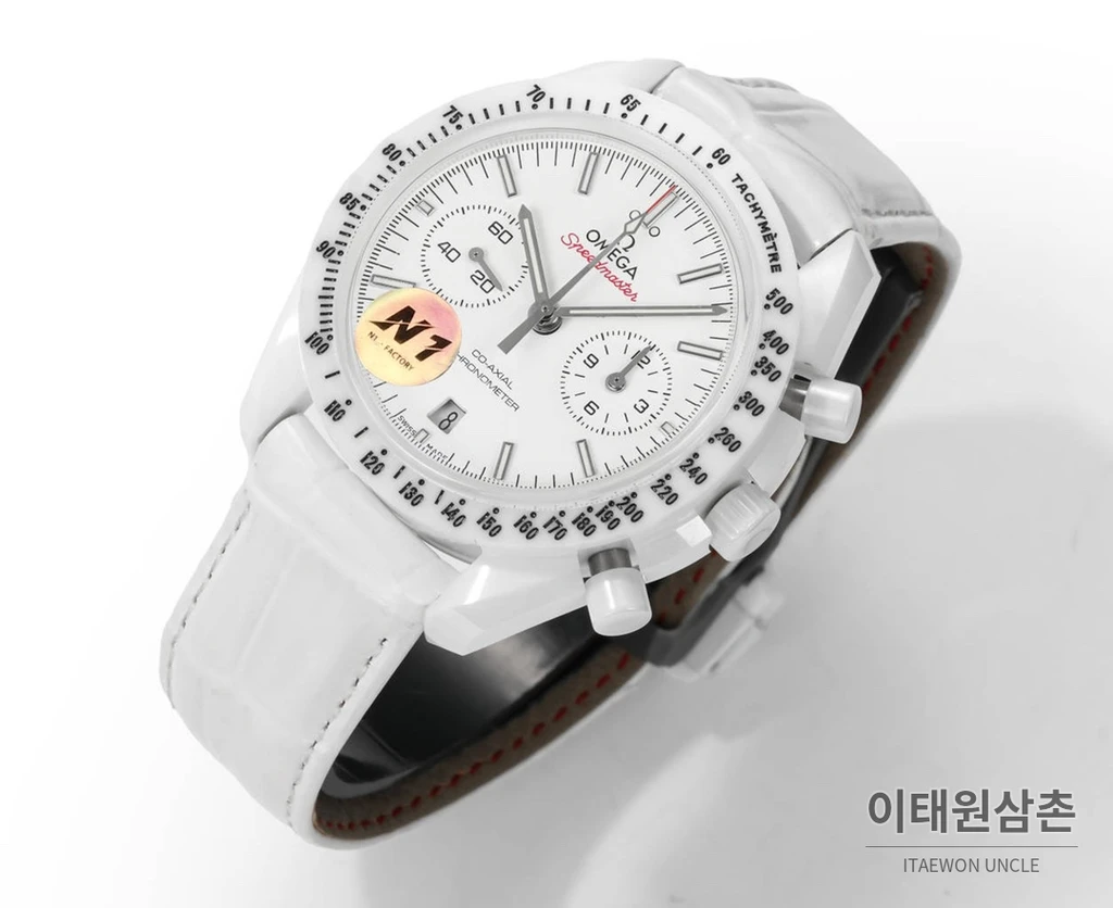 오메가 스피드마스터 문워치 세라믹 크로노그래프 화이트 오토매틱 44.25mm