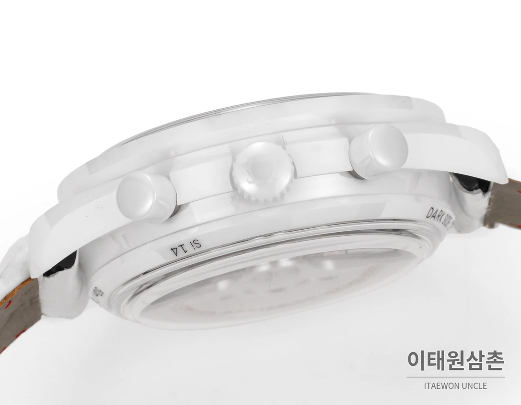 오메가 스피드마스터 문워치 세라믹 크로노그래프 화이트 오토매틱 44.25mm