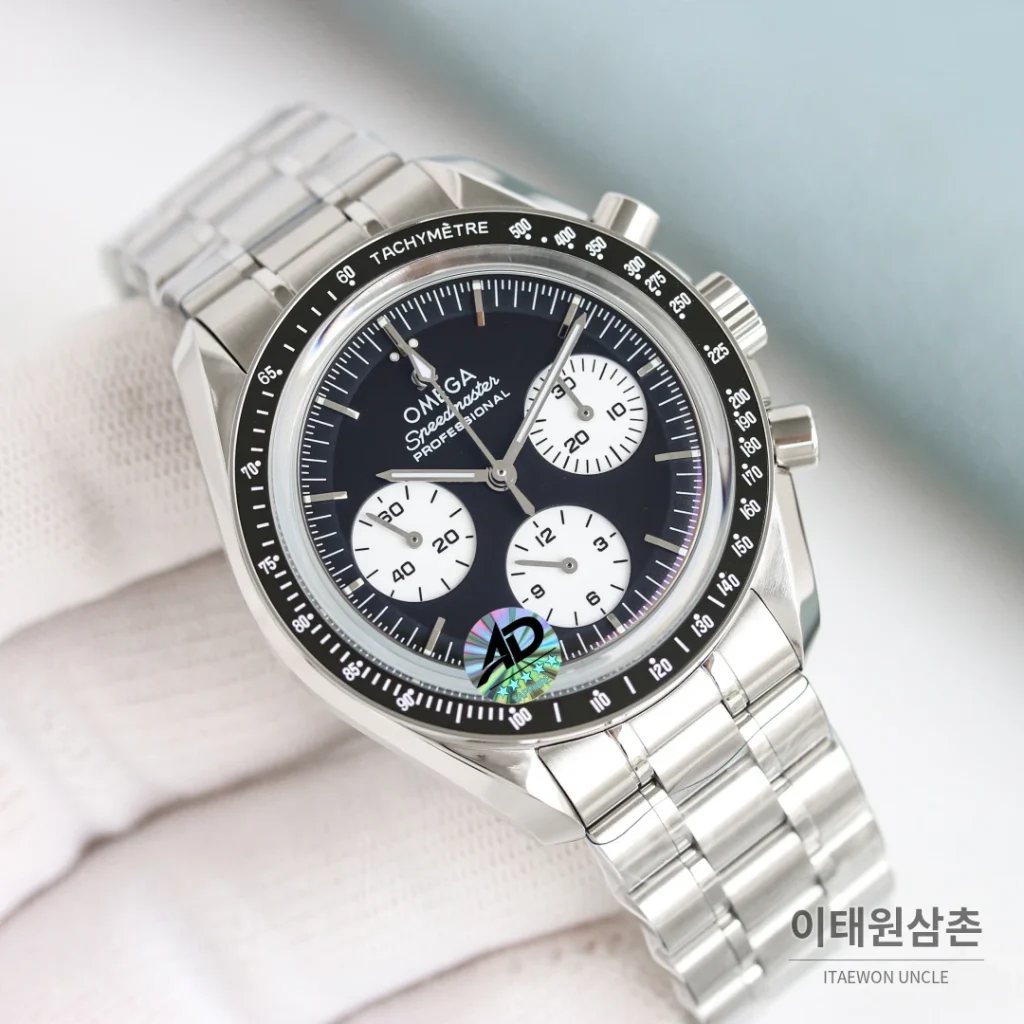 오메가 스피드마스터 문워치 리버스 팬더 크로노그래프 매뉴얼 42mm 블랙 다이얼 스틸 브레이슬릿