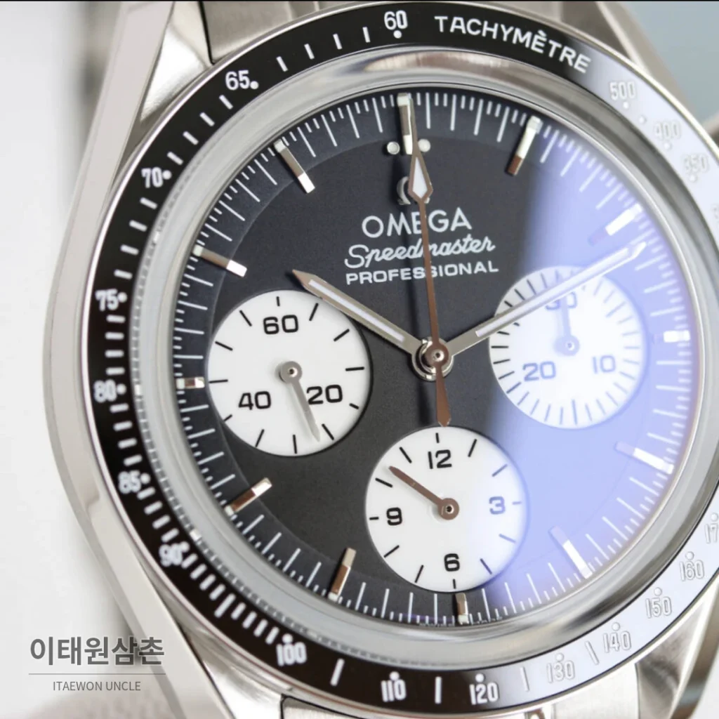 오메가 스피드마스터 문워치 리버스 팬더 크로노그래프 매뉴얼 42mm 블랙 다이얼 스틸 브레이슬릿