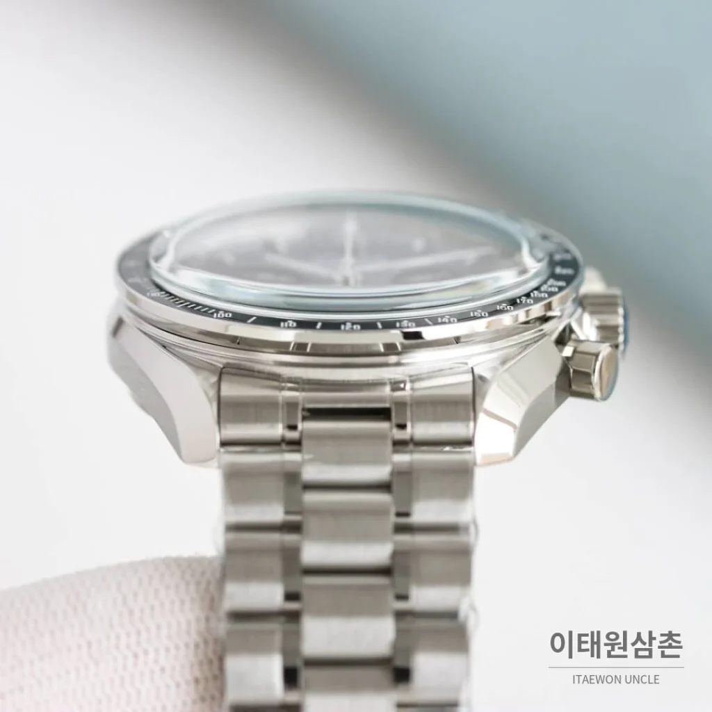 오메가 스피드마스터 문워치 리버스 팬더 크로노그래프 매뉴얼 42mm 블랙 다이얼 스틸 브레이슬릿