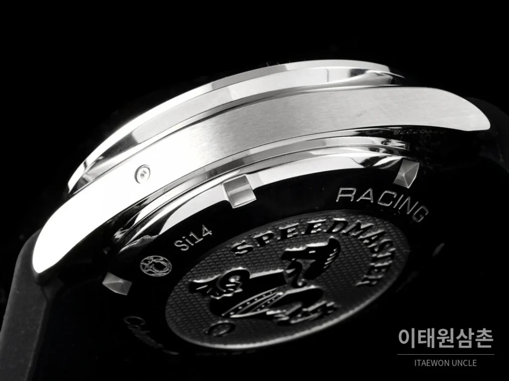 오메가 스피드마스터 레이싱 그레이다이얼 크로노그래프 오토매틱 40mm (2)