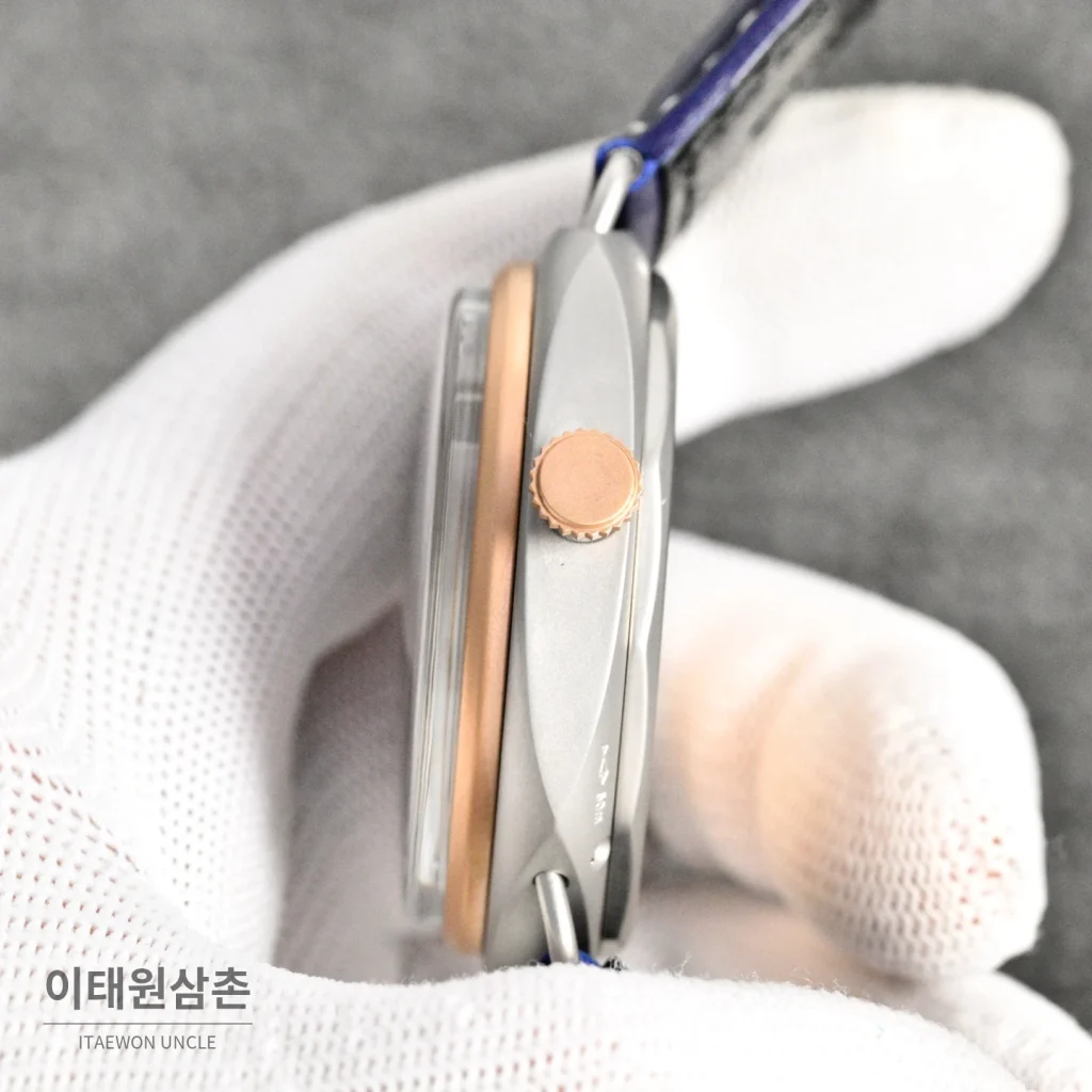 파네라이 루미노르 오토매틱 블루 다이얼