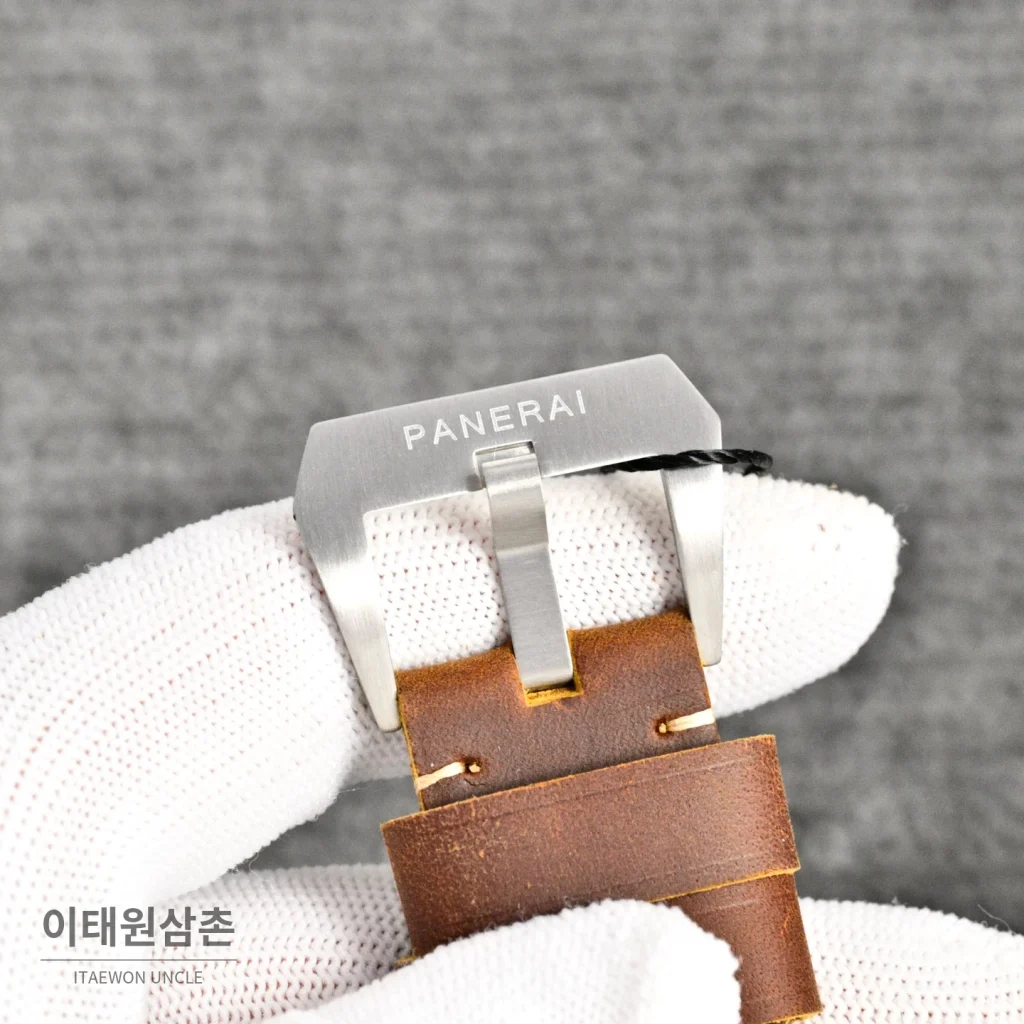 파네라이 루미노르 오토매틱 브라운 다이얼