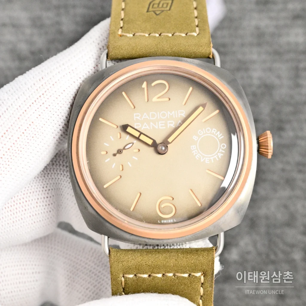 파네라이 루미노르 오토매틱 샴페인 다이얼