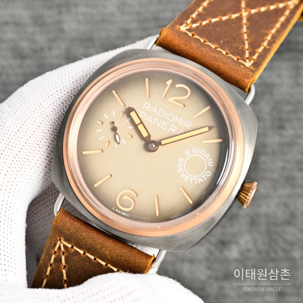 파네라이 루미노르 오토매틱 샴페인 다이얼