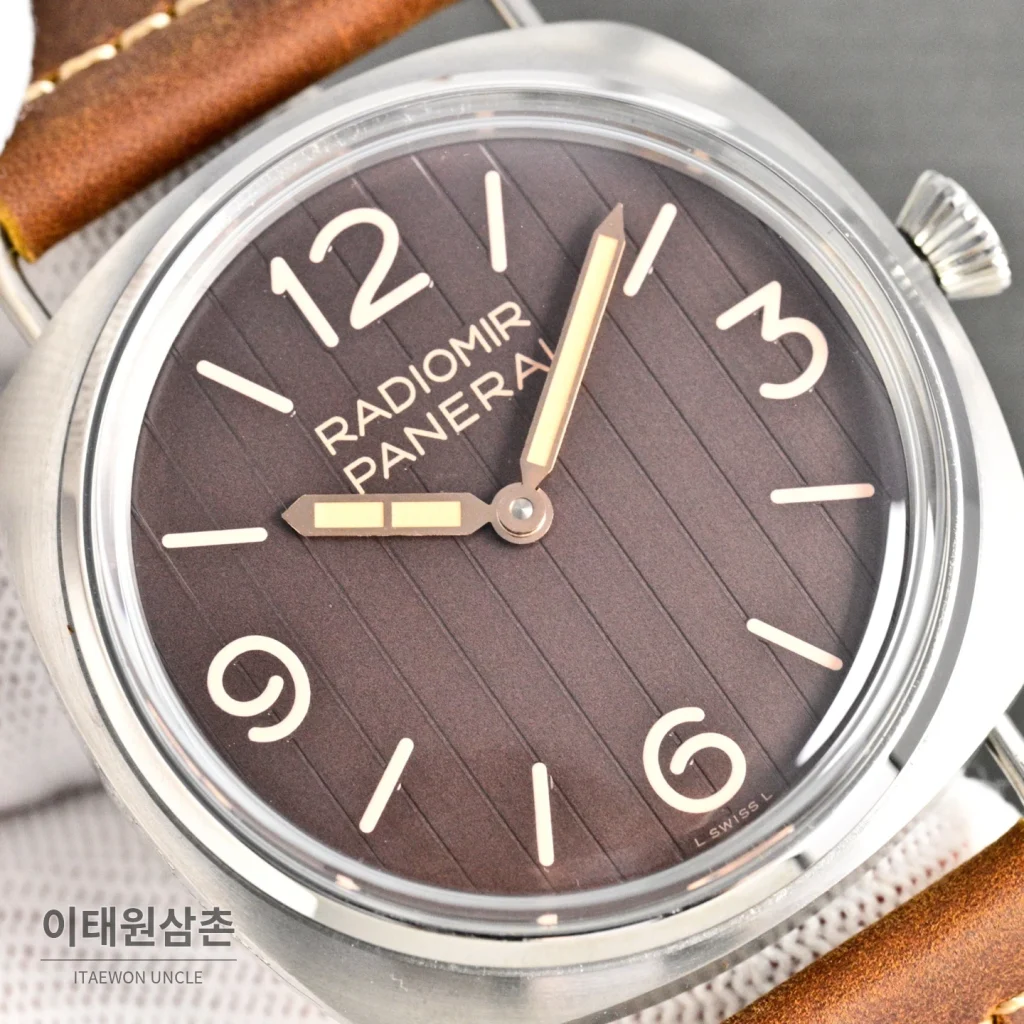 파네라이 루미노르 오토매틱 브라운 다이얼