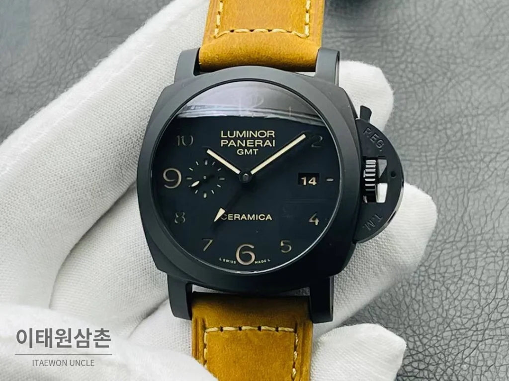 파네라이 루미노르 GMT PAM441 세라믹 블랙다이얼 오토매틱 44mm