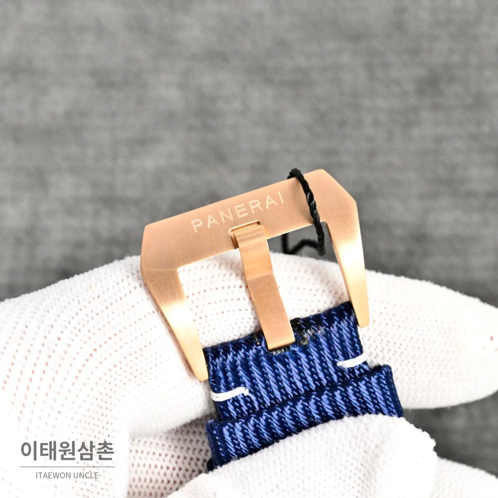 파네라이 루미노르 마리나 오토매틱 44mm 블루 다이얼