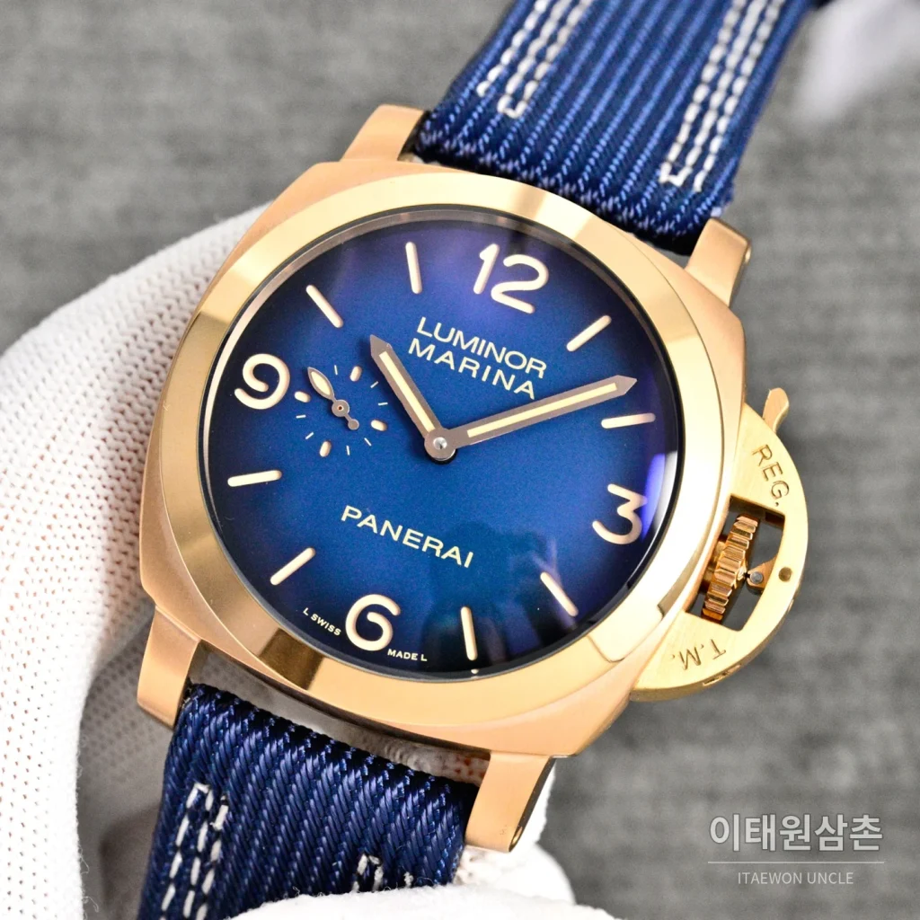파네라이 루미노르 마리나 오토매틱 44mm 블루 다이얼