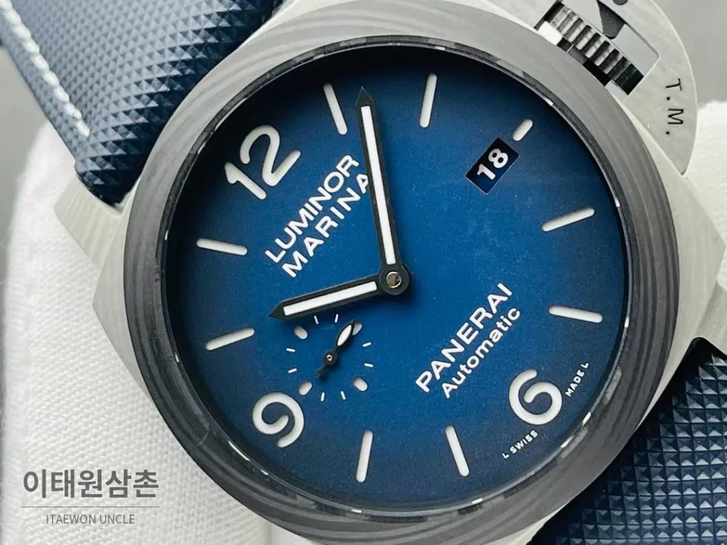 파네라이 루미노르 PAM1663 카본 스모크블루다이얼 오토매틱 44mm 네이비 러버 스트랩