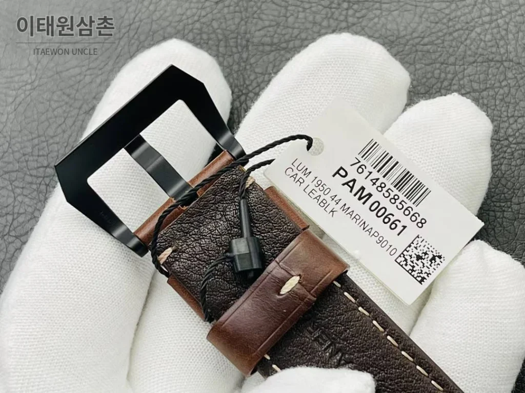 파네라이 루미노르 PAM661 카본 빈티지다이얼 블루세컨즈 오토매틱 44mm