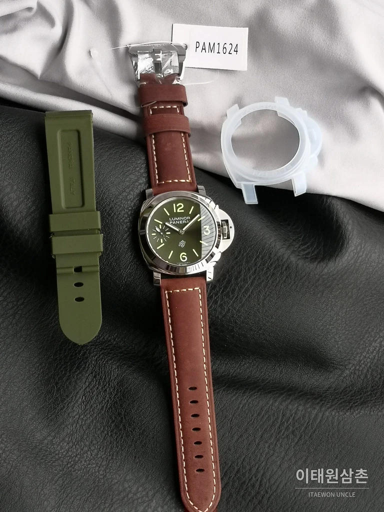 파네라이 루미노르 스틸 그린 다이얼 수동 시계 44mm