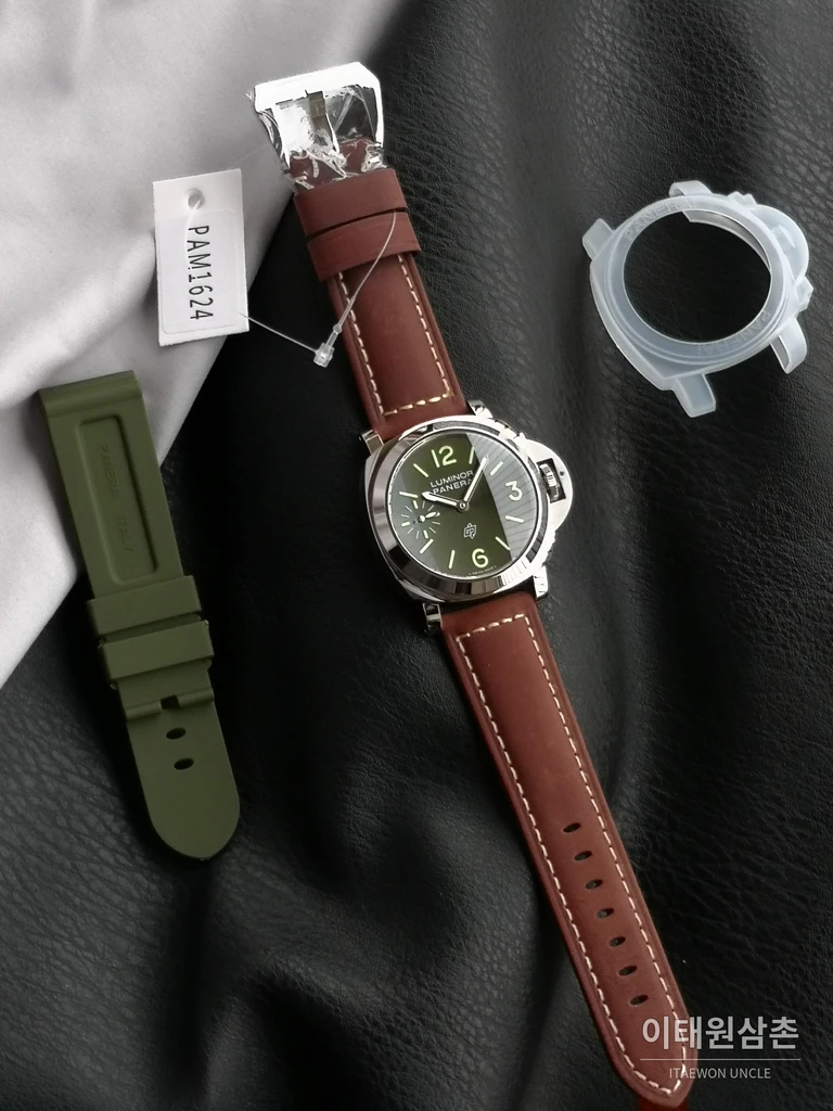 파네라이 루미노르 스틸 그린 다이얼 수동 시계 44mm