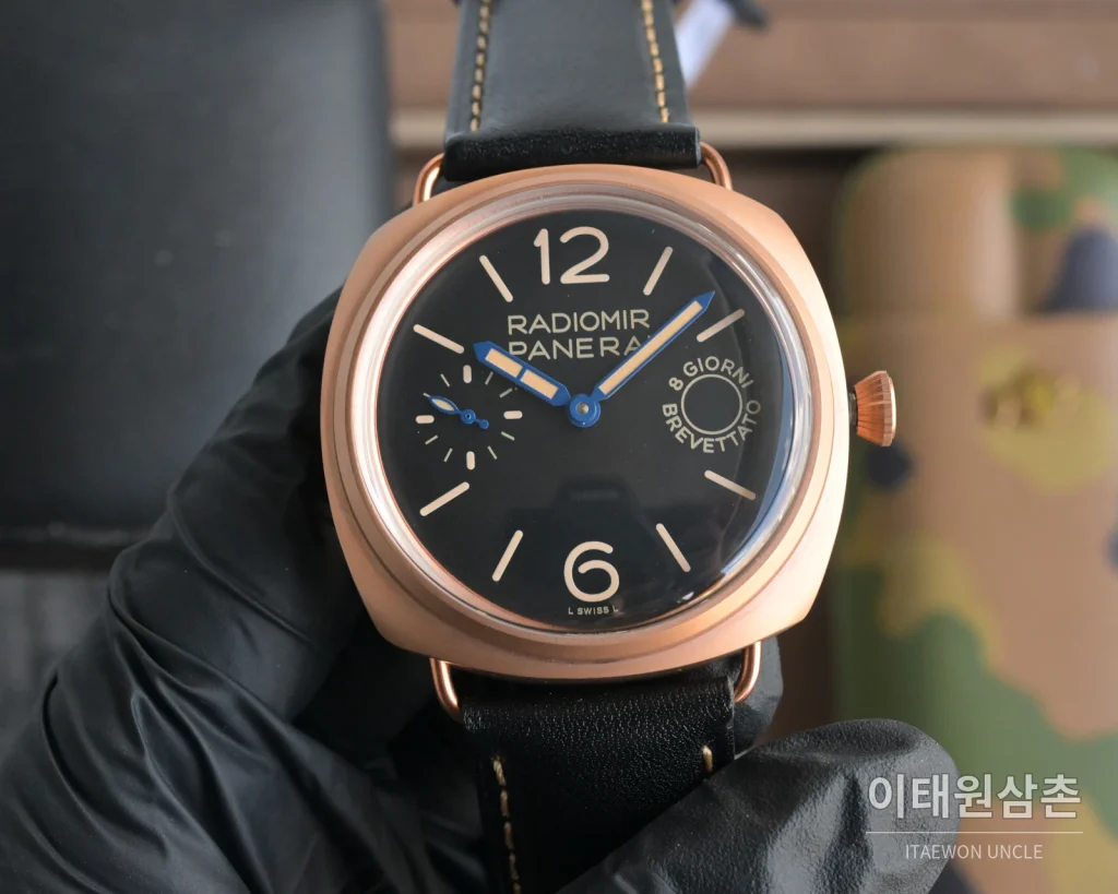 파네라이 루미노르 스틸 샌드위치 다이얼 수동 메커니컬 44mm 블랙 블랙 가죽 스트랩