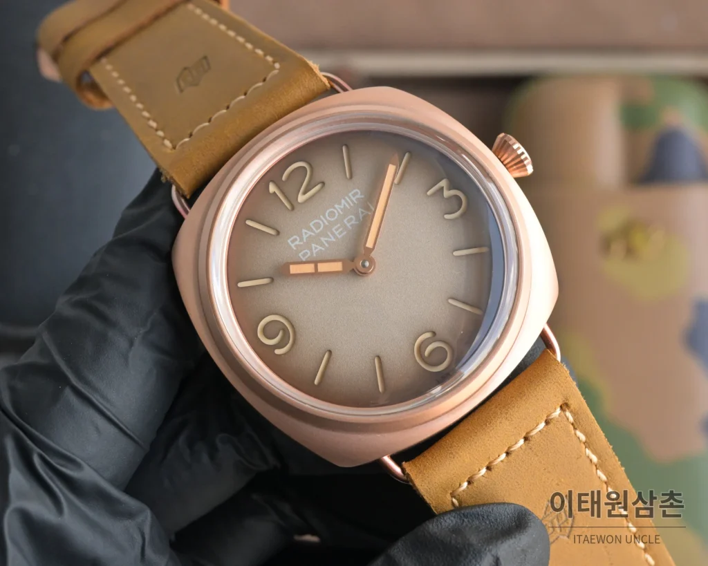 파네라이 루미노르 스틸 샌드위치 다이얼 수동 메커니컬 44mm 블랙 브라운 가죽 스트랩 (2)