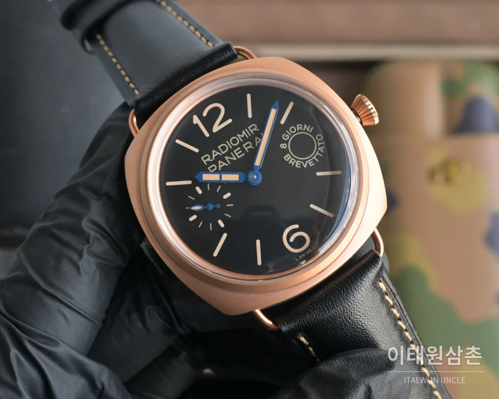 파네라이 루미노르 스틸 샌드위치 다이얼 수동 메커니컬 44mm 블랙 블랙 가죽 스트랩