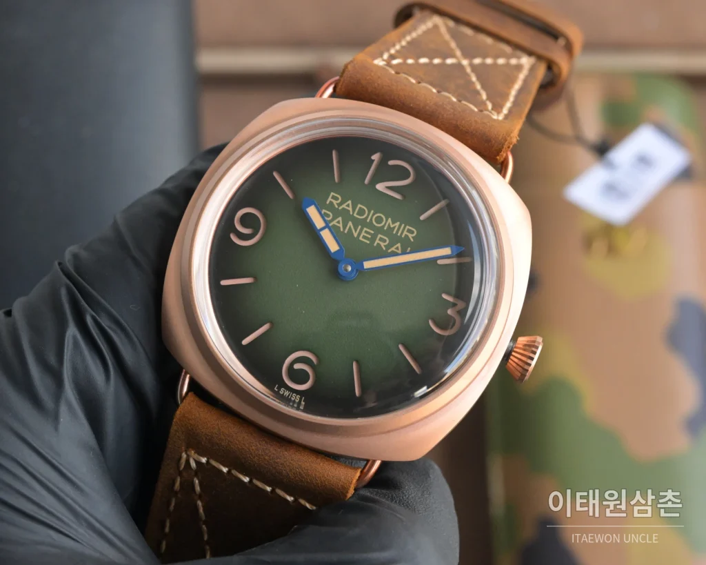 파네라이 루미노르 스틸 샌드위치 다이얼 수동 메커니컬 44mm 블랙 브라운 가죽 스트랩