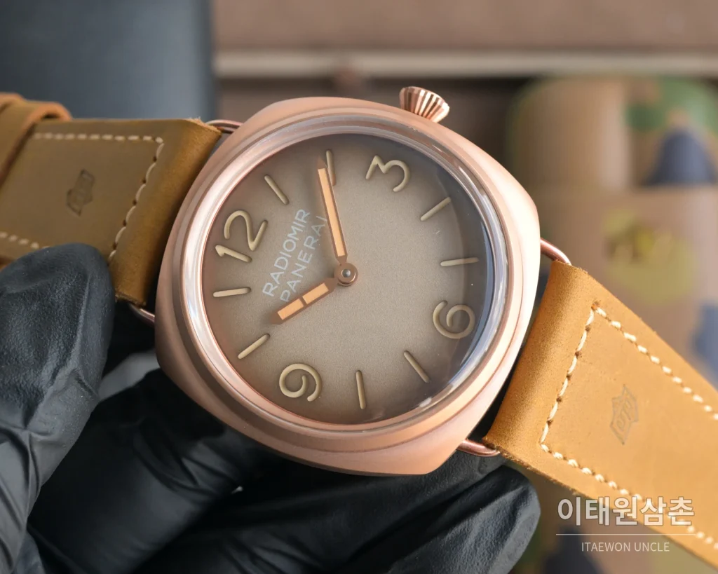 파네라이 루미노르 스틸 샌드위치 다이얼 수동 메커니컬 44mm 블랙 브라운 가죽 스트랩 (2)