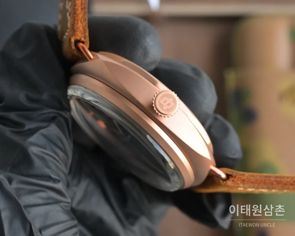파네라이 루미노르 스틸 샌드위치 다이얼 수동 메커니컬 44mm 블랙 브라운 가죽 스트랩