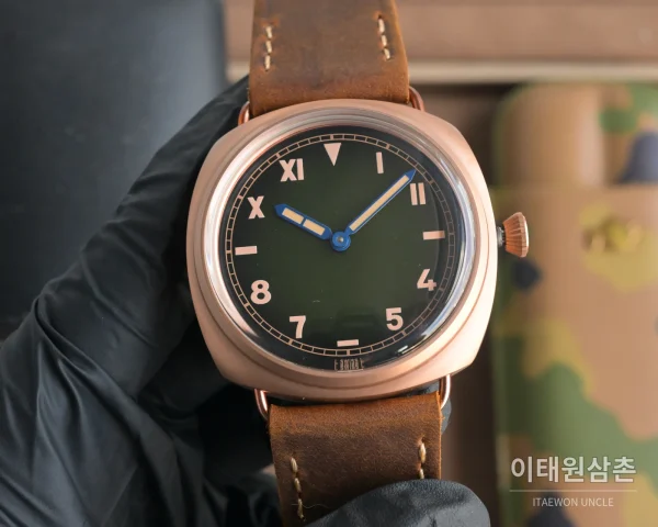 파네라이 수동 와인딩 44mm