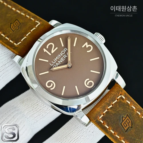파네라이 라디오미르 1940 316L 로즈골드 카프스킨 오토매틱 44mm 로즈골드 톤 브라운 가죽 스트랩