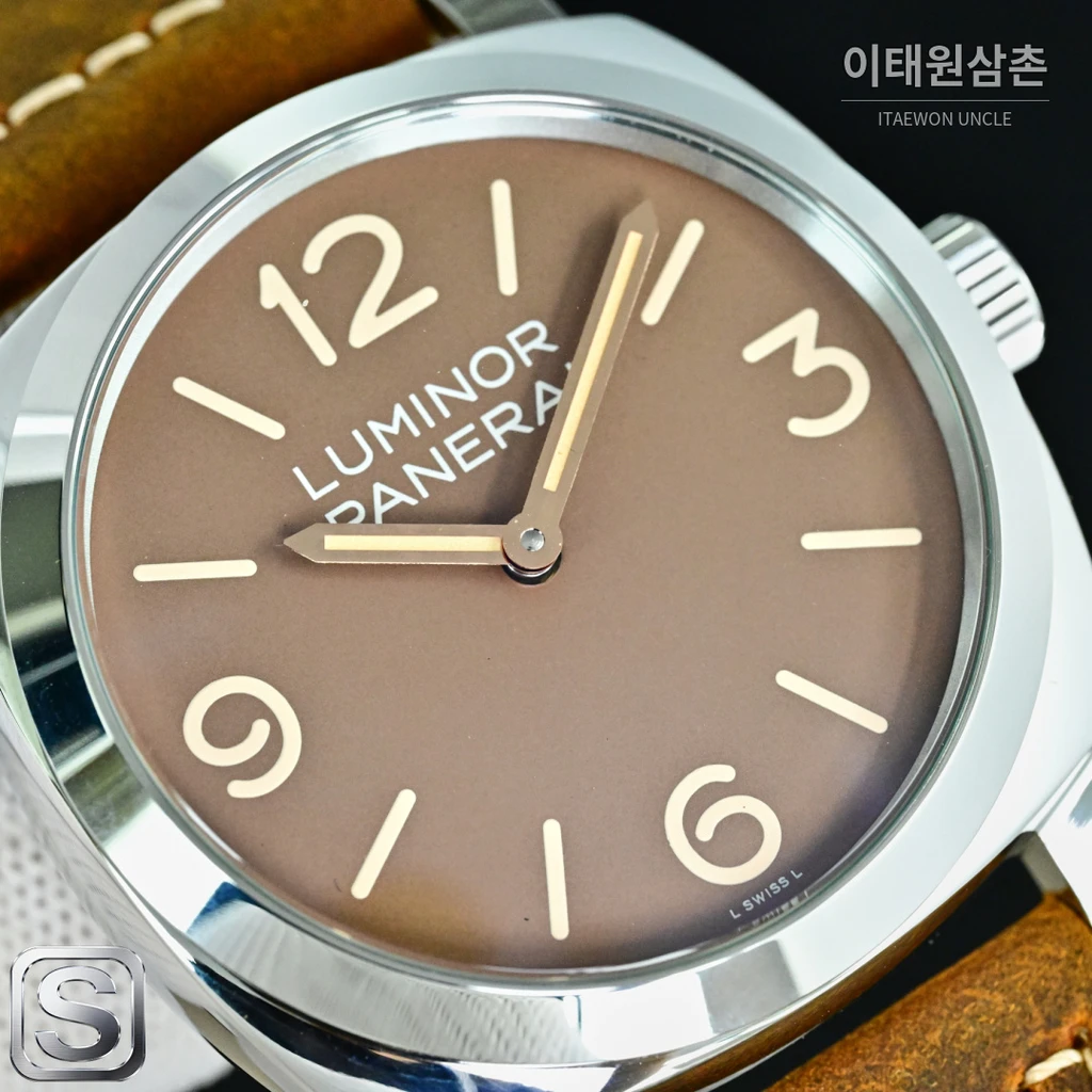 파네라이 라디오미르 1940 316L 로즈골드 카프스킨 오토매틱 44mm 로즈골드 톤 브라운 가죽 스트랩