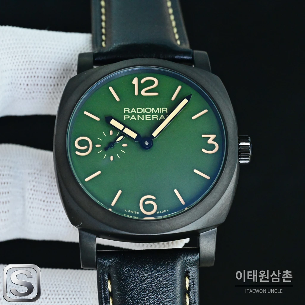 파네라이 라디오미르 1940 블랙베젤 그린다이얼 오토매틱 44mm