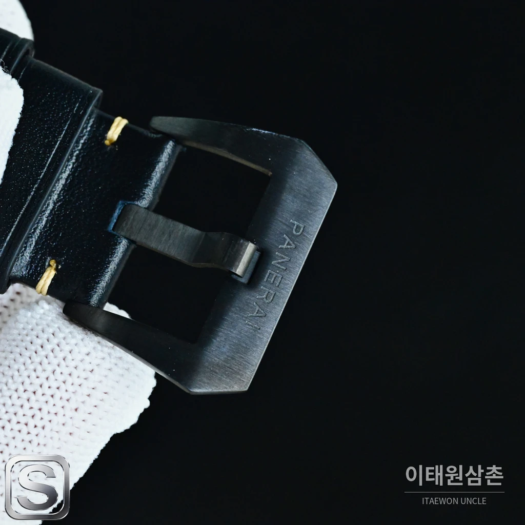 파네라이 라디오미르 1940 블랙베젤 그린다이얼 오토매틱 44mm