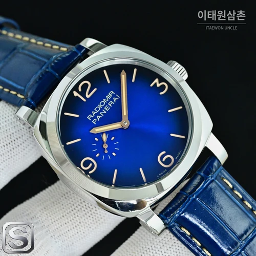 파네라이 라디오미르 1940 실버베젤 블루다이얼 오토매틱 44mm