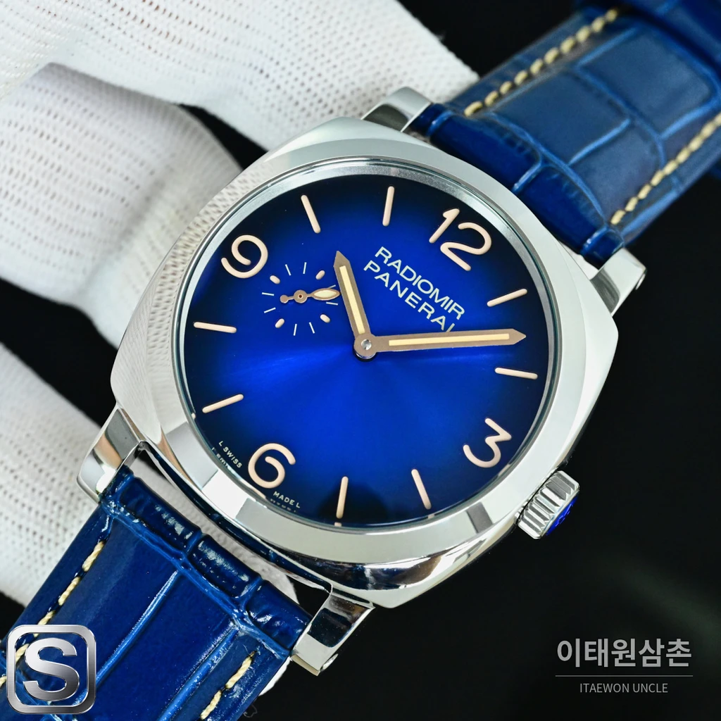 파네라이 라디오미르 1940 실버베젤 블루다이얼 오토매틱 44mm