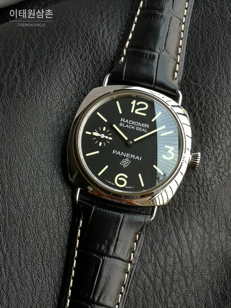 파네라이 라디오미르 블랙실 스틸 블랙 다이얼 수동 시계 45mm