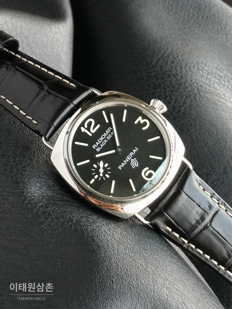 파네라이 라디오미르 블랙실 스틸 블랙 다이얼 수동 시계 45mm