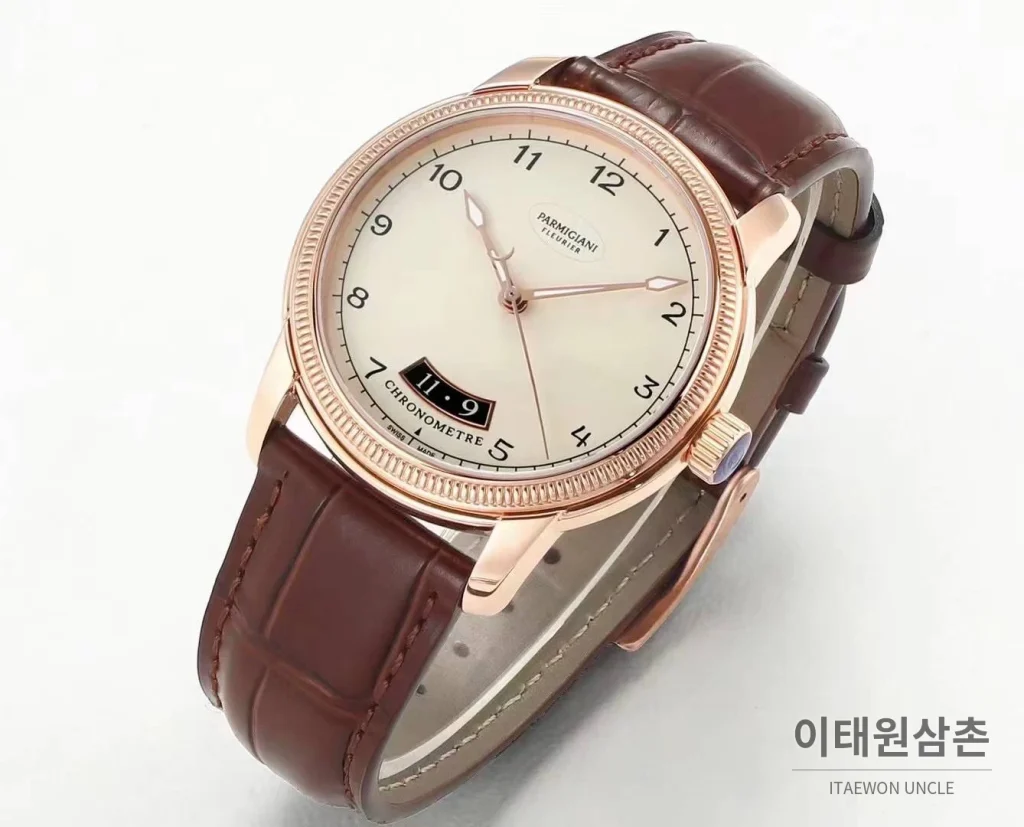파르미지아니 플리에르 PFC423 초박형 에나멜다이얼 드레스 오토매틱 40mm 화이트 브라운 가죽 스트랩